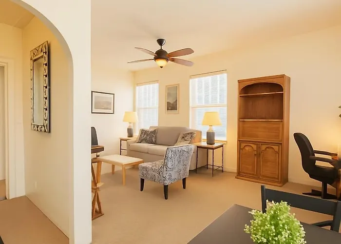 1br Gold Coast Vintage Gem - Sp 1700 *