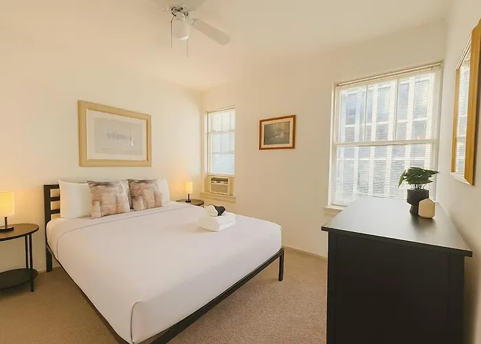 1br Gold Coast Vintage Gem - Sp 1700 * Чикаго