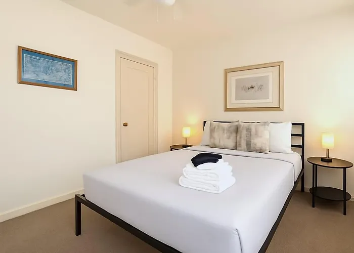 Апартаменты 1br Gold Coast Vintage Gem - Sp 1700 *